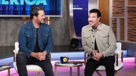 Luke Bryan pays tribute to fellow 'American Idol' judge and Gershwin Prize recipient Lionel Richie: “Nothing but love”