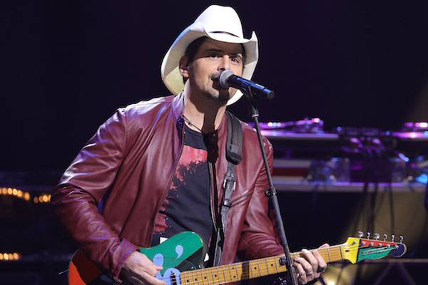 Brad Paisley’s first band consisted of “senior citizens”: “My friends called them The Seniles”