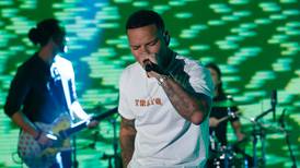 Kane Brown + wife Katelyn take the stage together for first live performance of their hit duet, “Thank God”