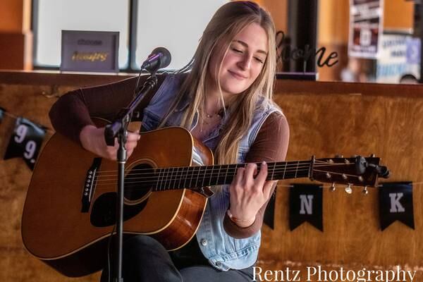 PHOTOS: K99.1FM Unplugged with Erin Kinsey