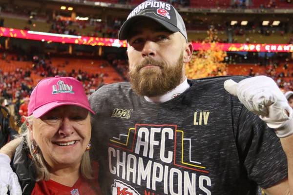 Super Bowl: Fan creates petition to have mother of Kelce brothers lead coin toss