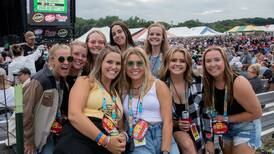 FAN PHOTOS: Friday at Country Concert '22