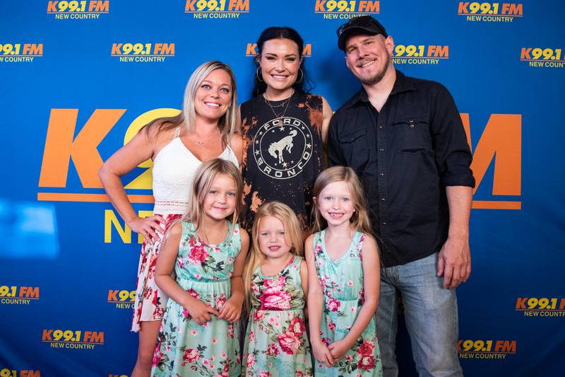 Check out our Photos with Kylie Morgan at W.O. Wrights on Wednesday, August 31st, 2022.