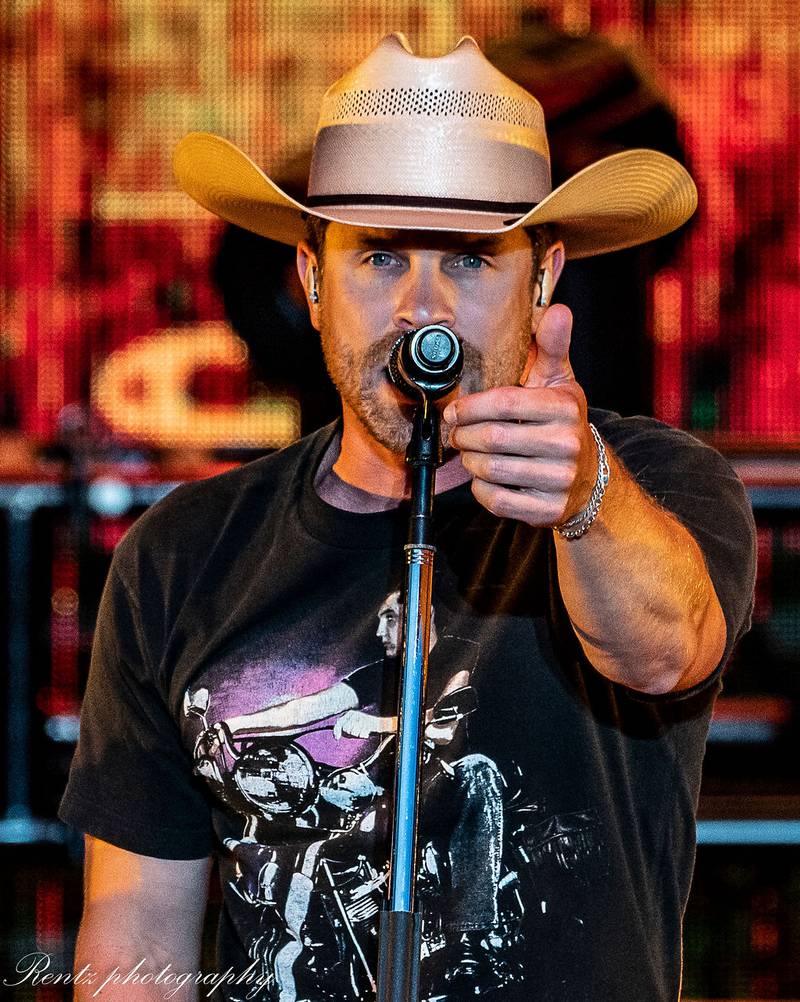 Check out the photos from the K99.1FM 34th Birthday Bash at the Fraze Pavilion with Dustin Lynch & Avery Anna