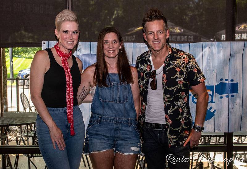 Check out your photos with Thompson Square at Milano's on June 14th, 2022